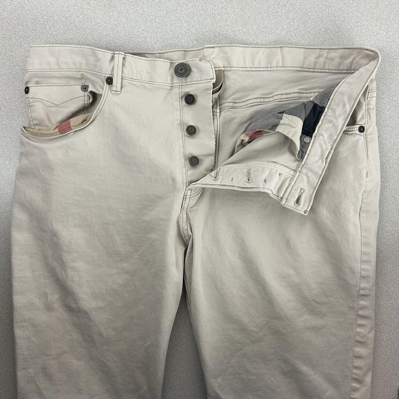 Burberry Brit Jeans Mens 34x33 Beige Stretch Denim Regular Straight Button Fly - Picture 3 of 16